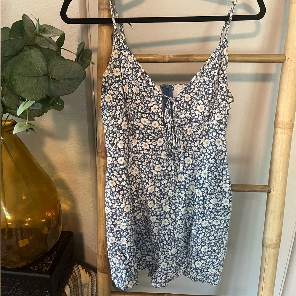 Dress Forum Floral Romper (with pockets)!